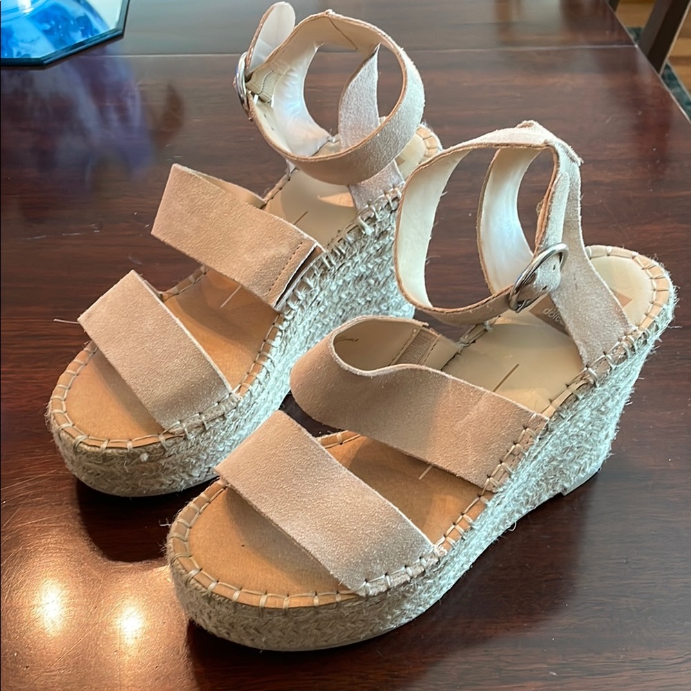Dolce Vita Tan Wedge Sandals with Espadrille Design